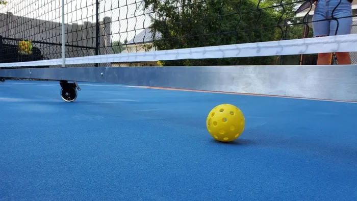 Portable Rolling Pickleball Net - Dominator - Image 12